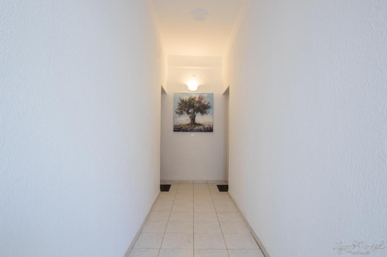Pier Apartments Karpathos Exterior photo