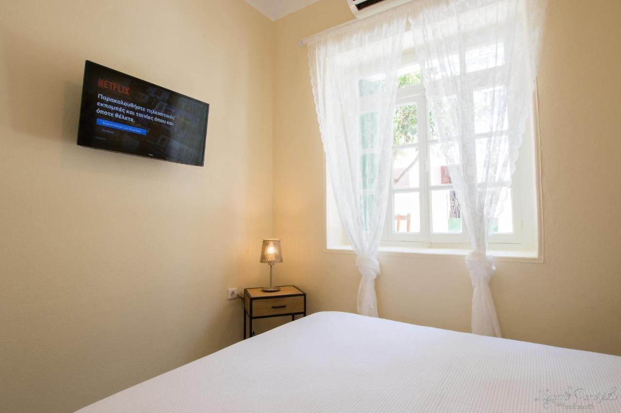Pier Apartments Karpathos Exterior photo